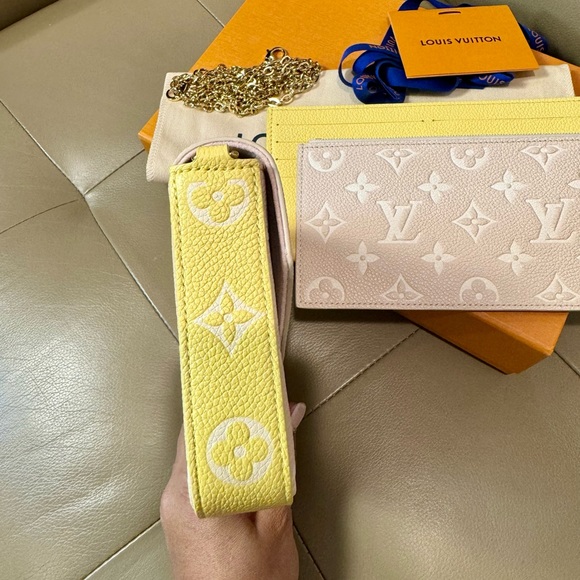 Louis Vuitton NEW Full Set▪️Empreinte pochette Felicie with inserts - Picture 9 of 12